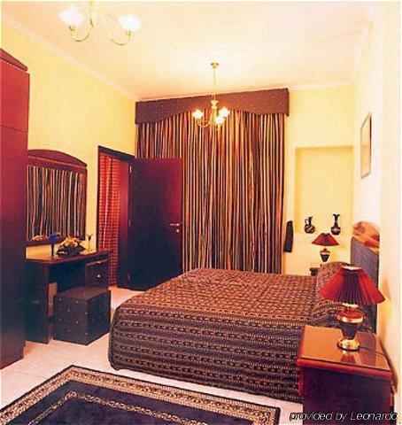 Al Sharq - Baithans Hotel Sharjah