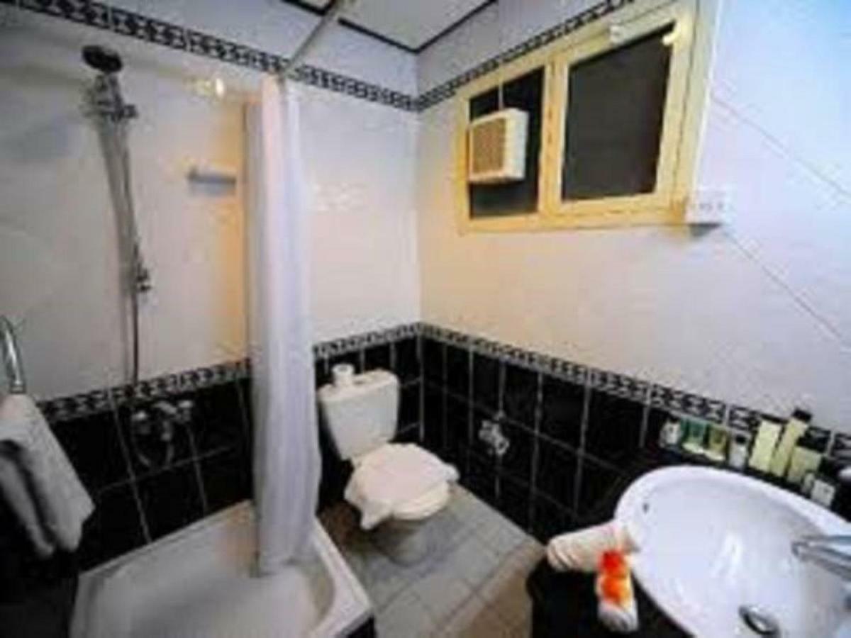 Al Sharq - Baithans Hotel Sharjah